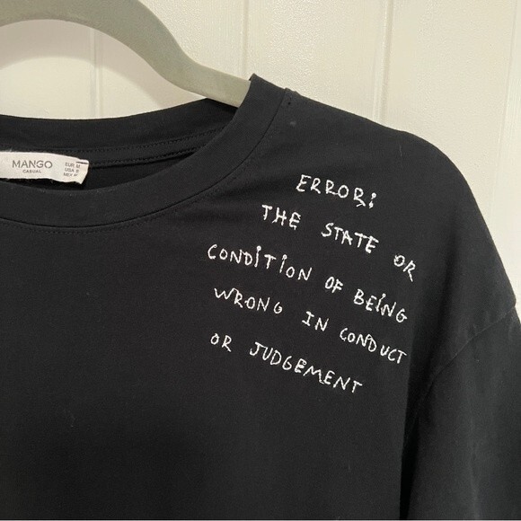 Mango Tee w/Quote on Left Shoulder in Black - Picture 3 of 6